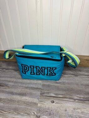 Victorias Secret Pink Logo Beach Cooler or Lunch Bag Teak Blue Multicolor Strap